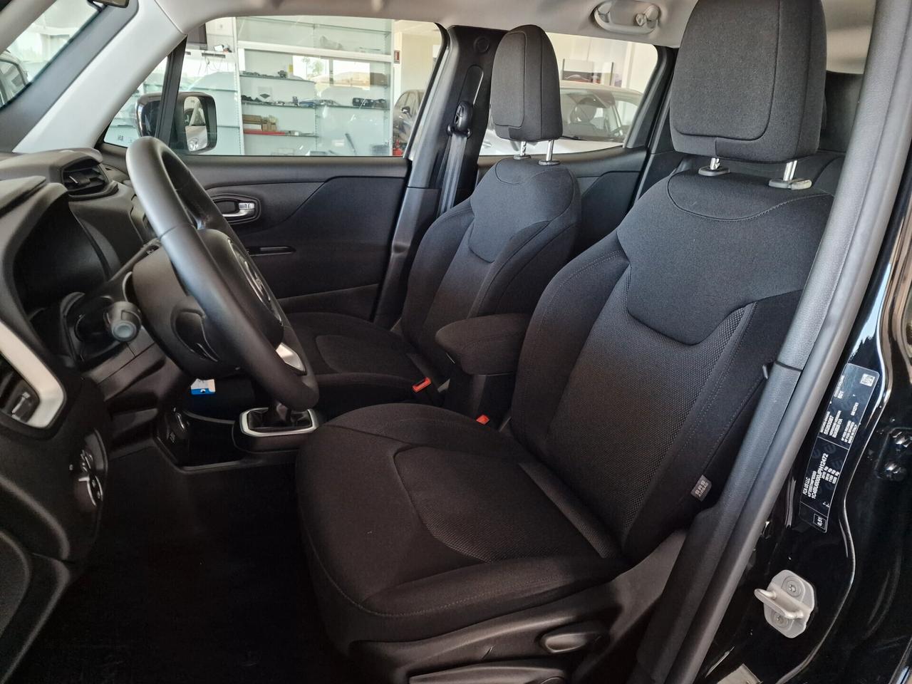 Jeep Renegade 4x4 MT6