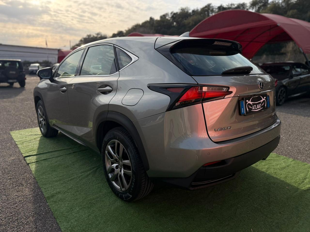Lexus NX 300h Hybrid 4WD Executive