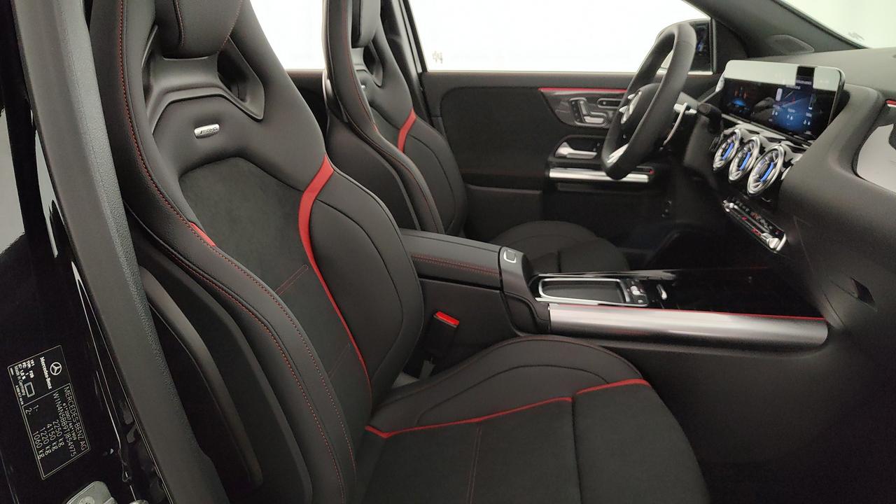 Mercedes-Benz Mercedes-AMG GLA 35 4MATIC