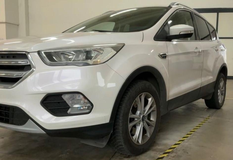 Ford Kuga 1.5 TDCI 120 CV S&S 2WD Titanium