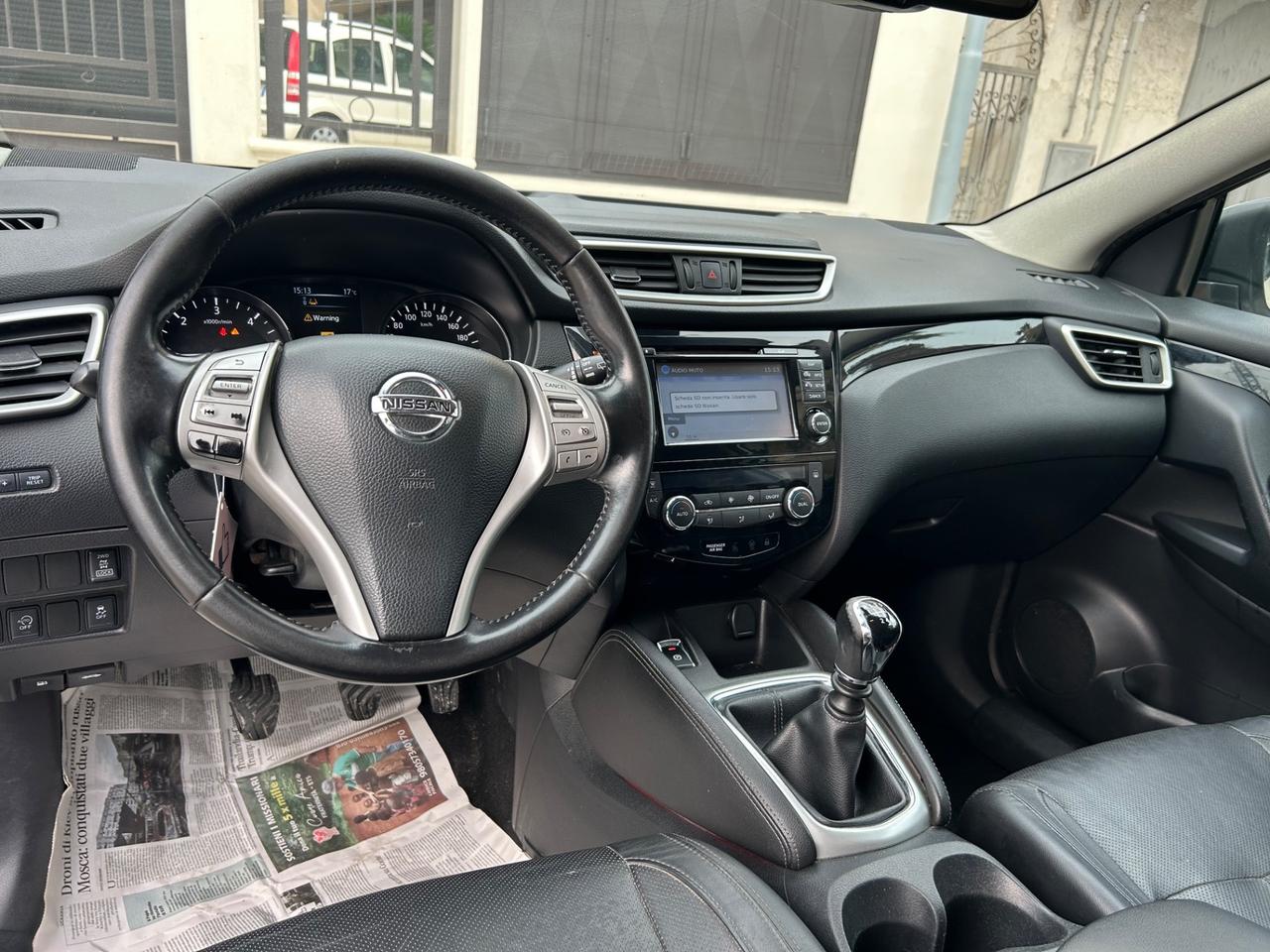 Nissan Qashqai 1.6 dCi 4WD 360