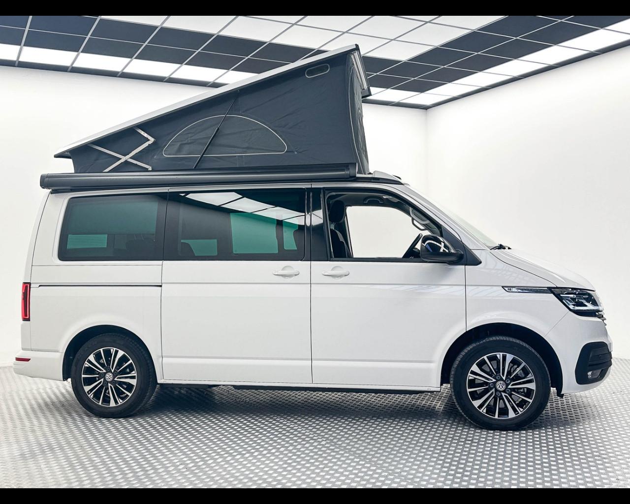 VOLKSWAGEN California 2.0 TDI 150CV Beach Camper Edition