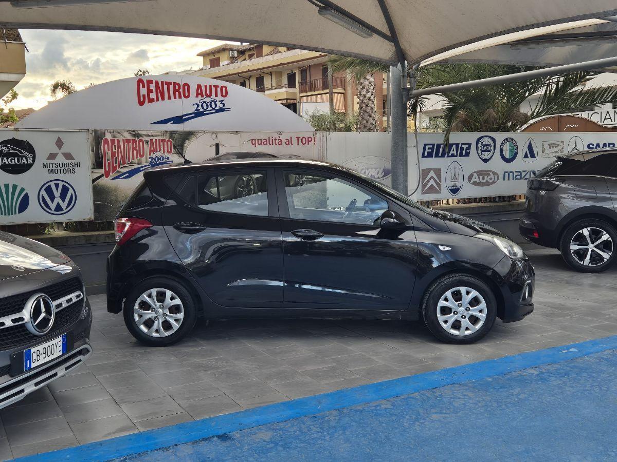 HYUNDAI - i10 - 1.0 MPI Login