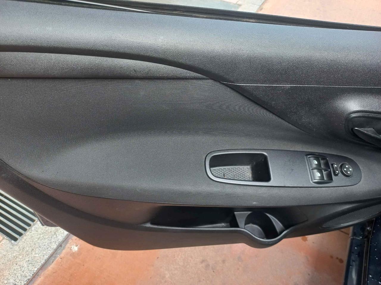 Fiat Punto 1.4 8V 5 porte Easypower Lounge
