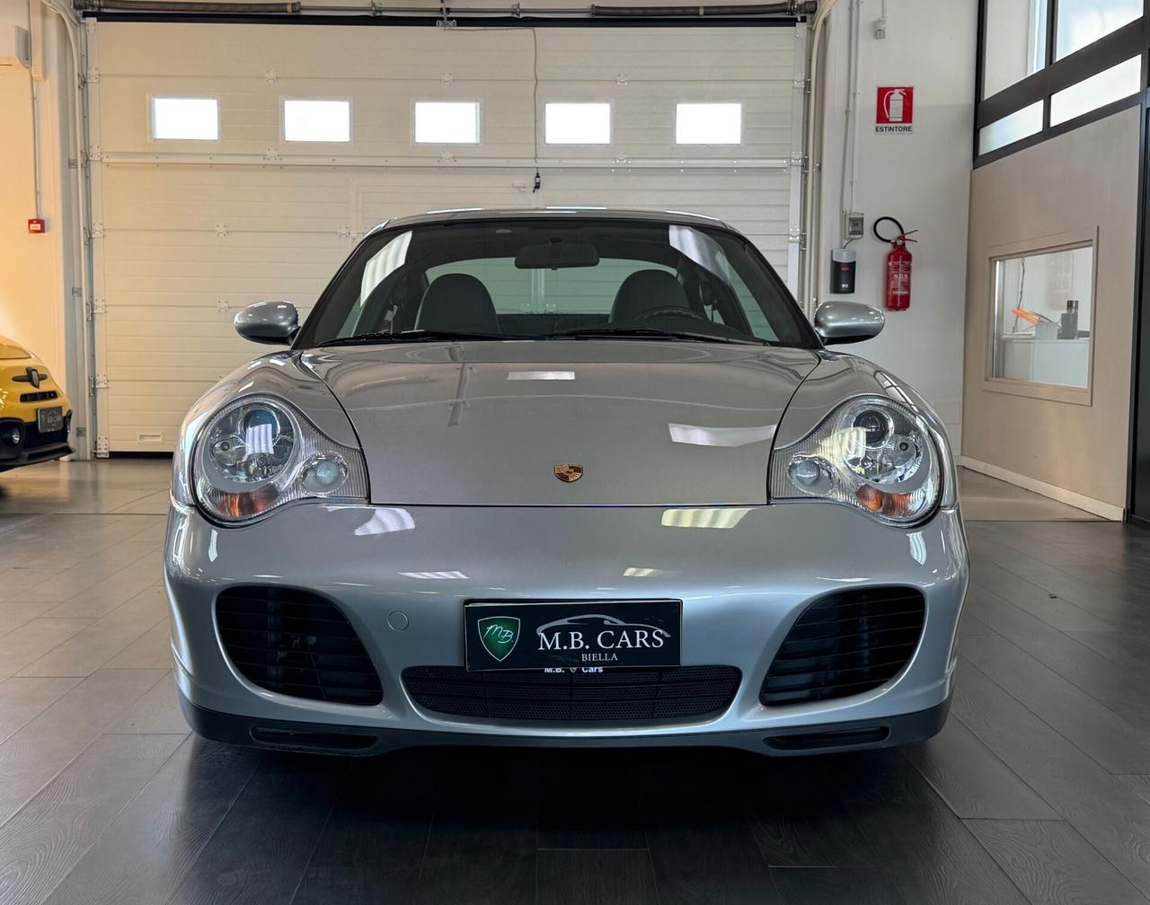 Porsche 911 Carrera 4S cat Coupé