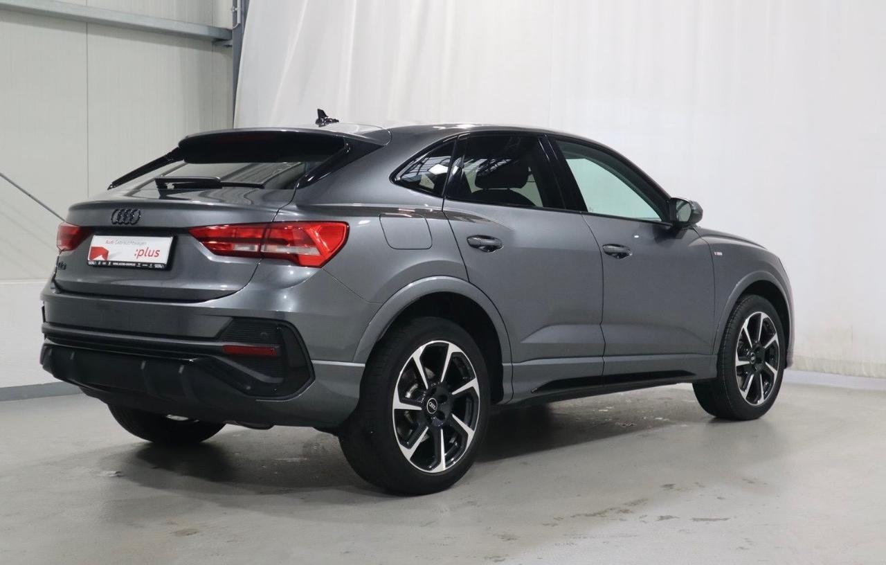 Audi Q3 45 TFSI Sportback S tronic S LINE esterno