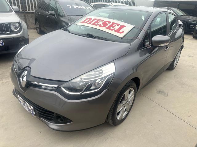 RENAULT Clio 1.5 dCi 8V 75CV 5 porte Costume National