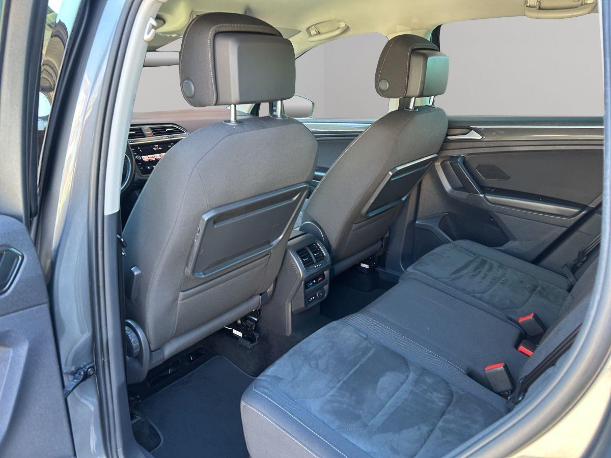 VOLKSWAGEN - Tiguan - 2.0 TDI 150CV DSG Executive BMT TELECAMERA