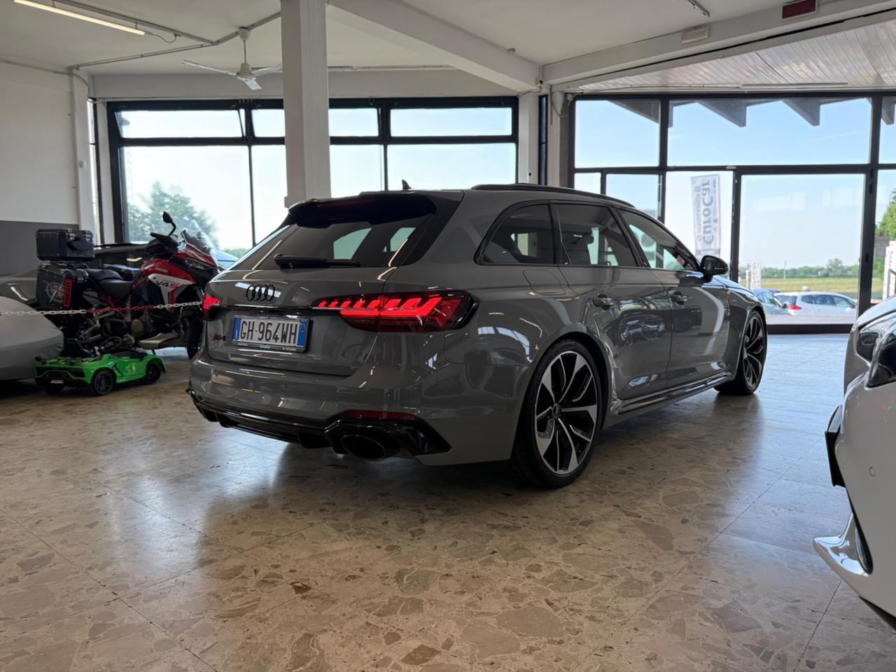 Audi RS4 avant 2.9 v6 tfsi 450cv quattro tiptronic 05/2022 TETTO NARDO' 360' MASSAGGI