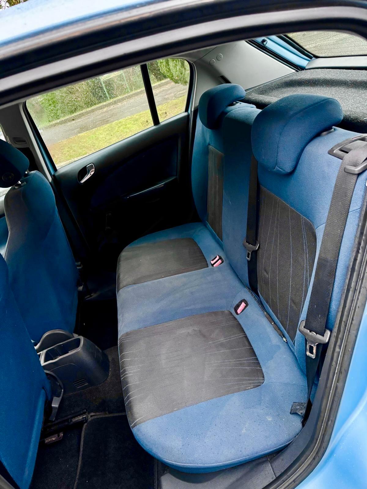 A-F-F-A-R-E Opel Corsa 1.2 5 porte Enjoy Unica Proprietaria