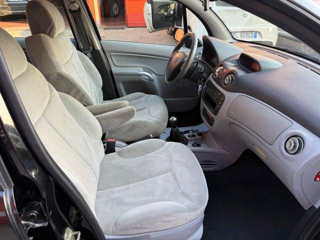 CITROEN C3 1.4 Elegance