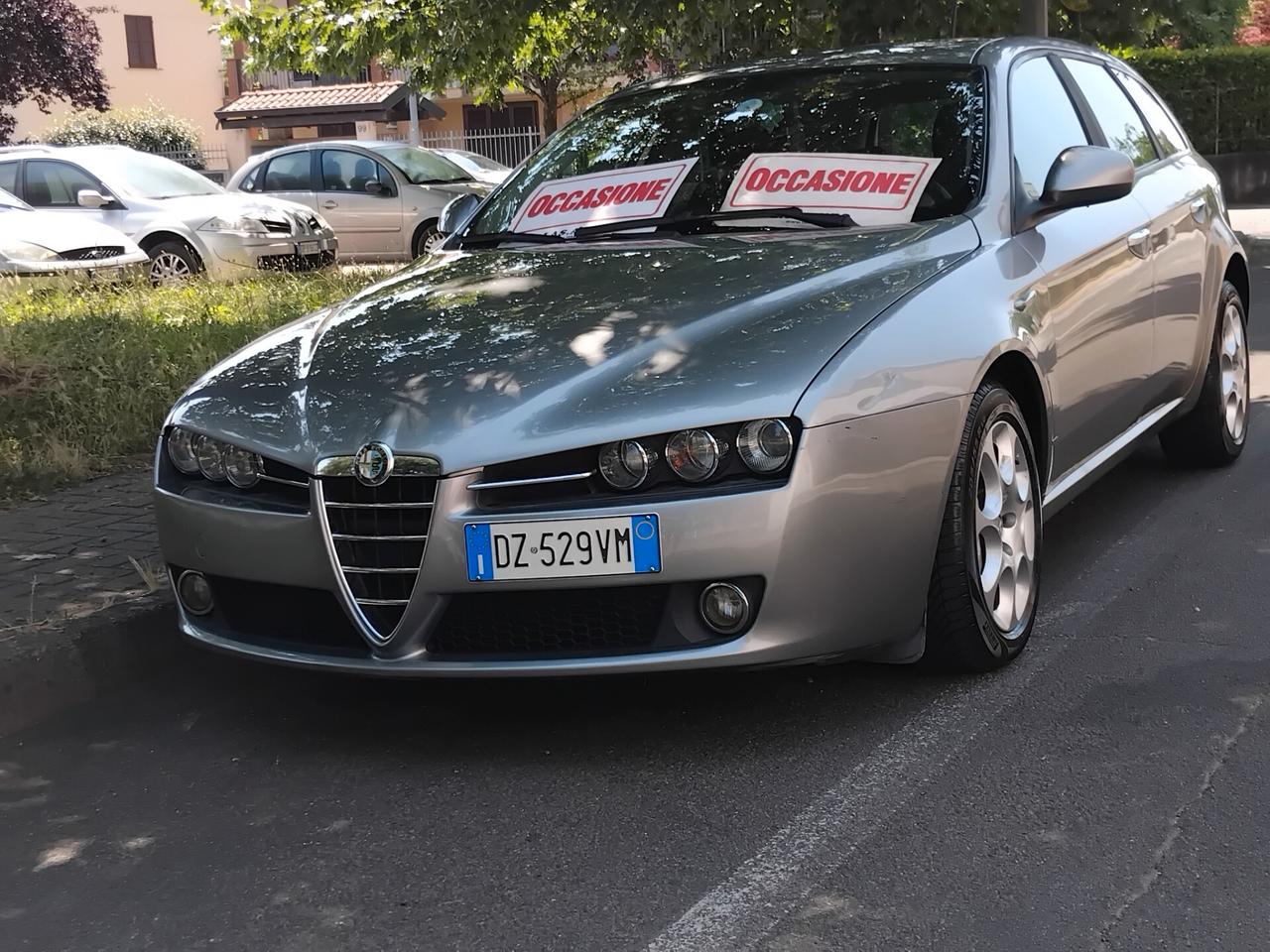 Alfa Romeo 159 2.0 JTDm Sportwagon Distinctive km 180 mila euro 5