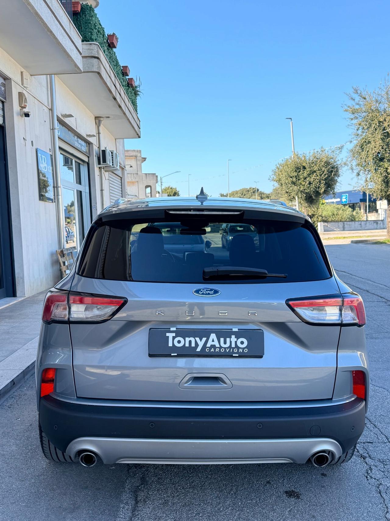 Ford Kuga 1.5 ecoblue Titanium 120cv NAVI,SENSORI DI PARCHEGGIO,BLUETOOTH,KM CERTIFICATI!