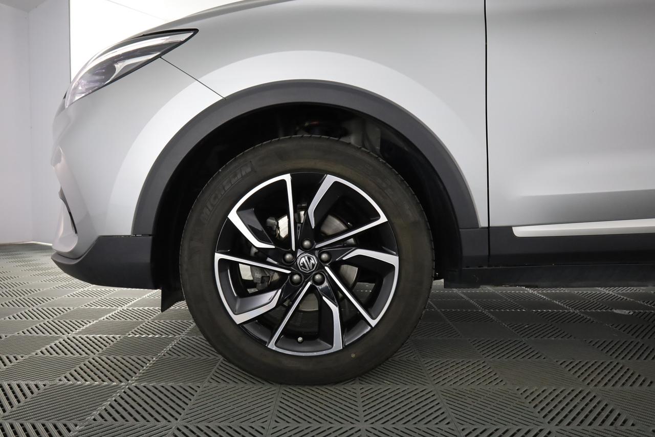 MG ZS (2021-->) ZS 1.0T-GDI aut. Luxury