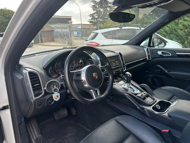Porsche Cayenne 3.0 Diesel 250CV Platinum Edition