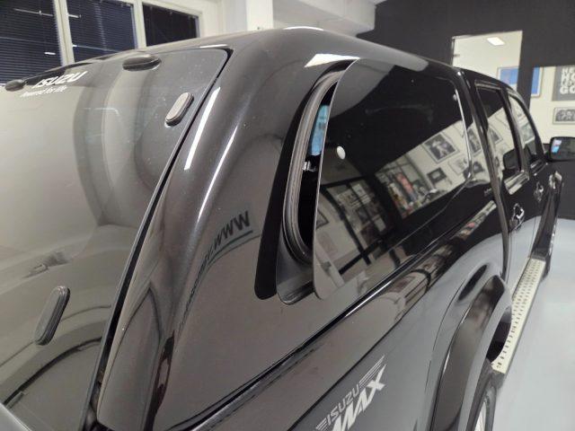 ISUZU D-Max 2.5 TD cat 4WD Pick-up SERVICE ISUZU