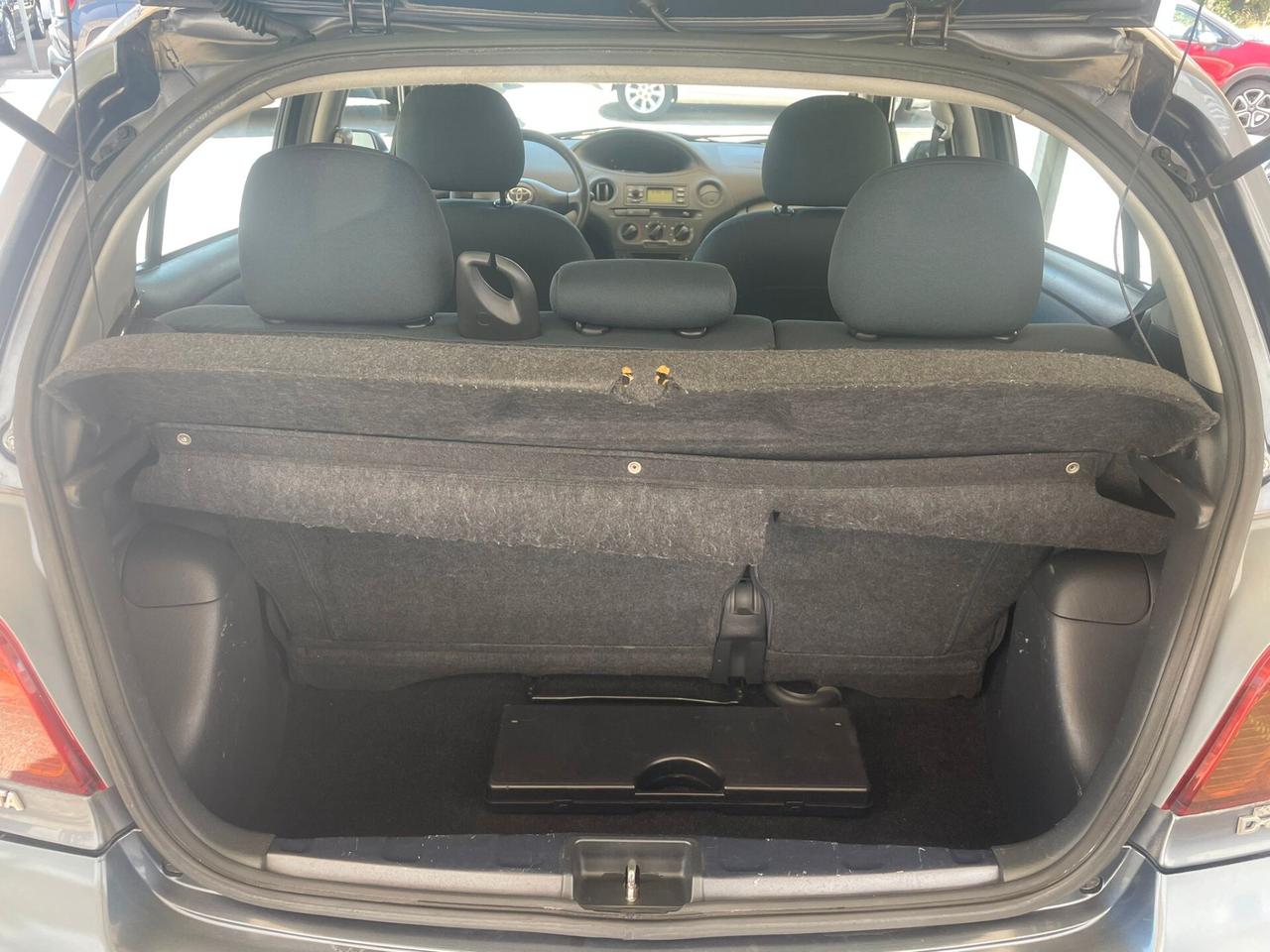 Toyota Yaris 1.4 tdi D-4D cat 5 porte Expo Clima