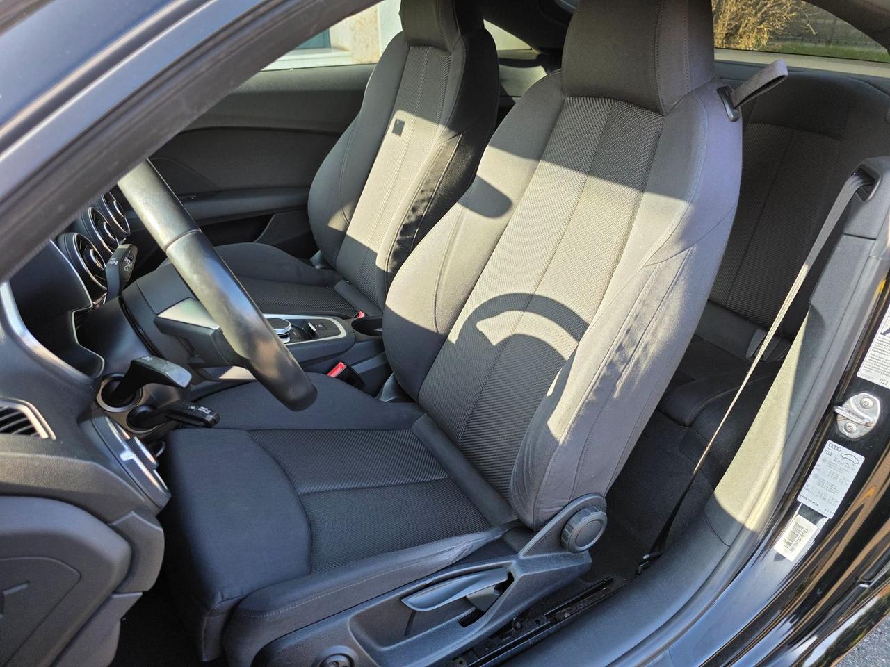 Audi TT 2.0 TDI Design #7771