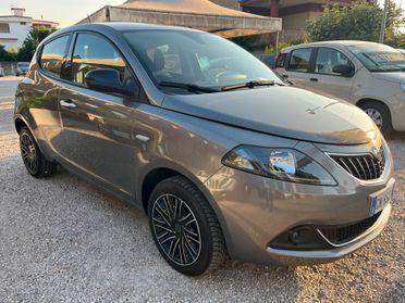 Lancia Ypsilon 1.0 IBRIDA/BENZINA 48000 KM CERTIFICATI 2023