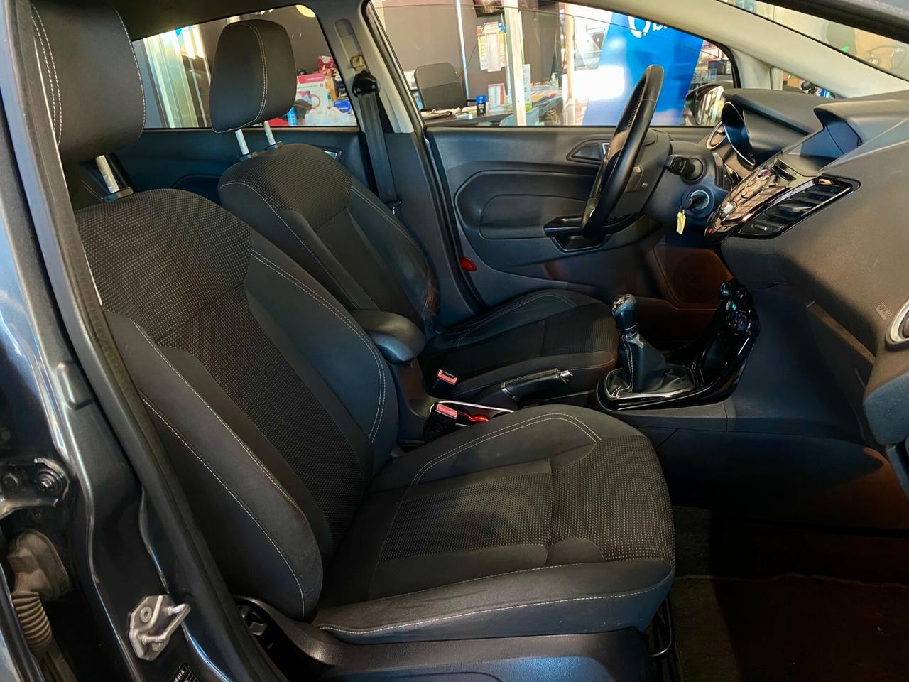 Ford Fiesta 1.5 TDCi 75CV 5 porte Titanium-2016