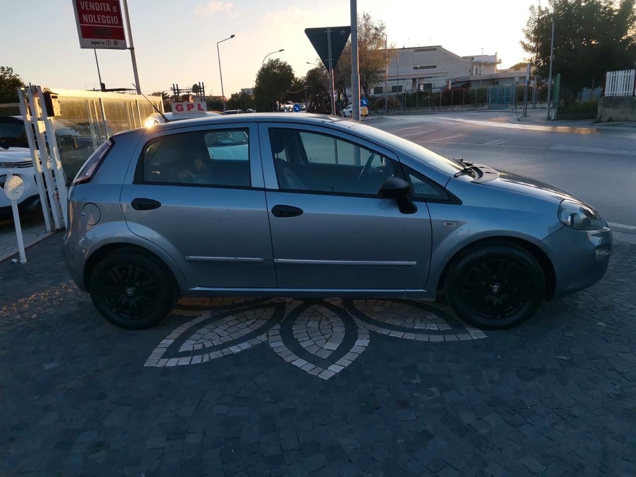 Fiat Punto Evo 1.4 5 porte Dynamic EasyPower Gpl