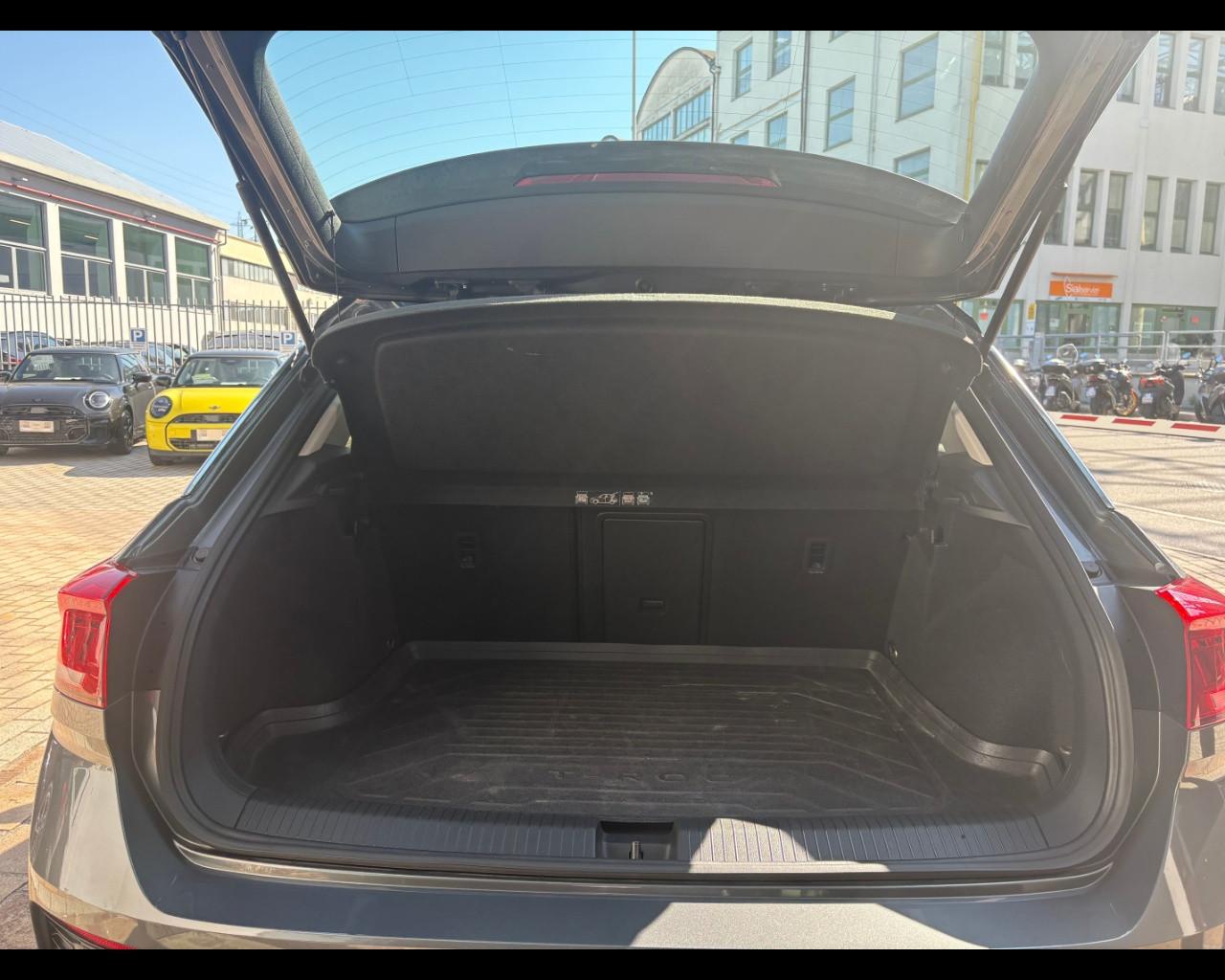 VOLKSWAGEN T-Roc 1ª serie - T-Roc 1.5 TSI ACT Style BlueMotion Technology