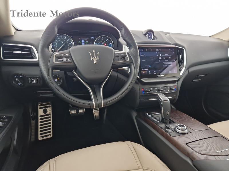 Maserati Ghibli 2.0 Hybrid MHEV Gransport RWD Auto