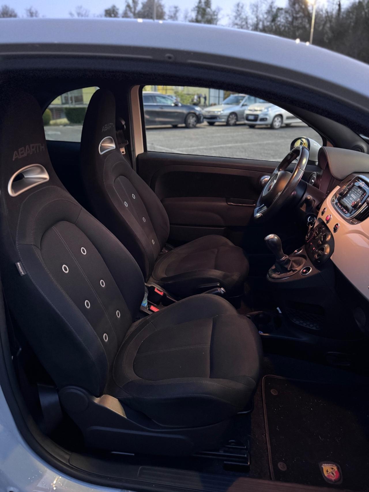Abarth 595 1.4 Turbo T-Jet 145 CV record Monza