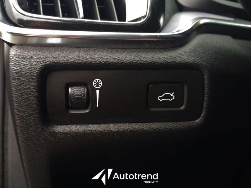Volvo V60 D3 150 CV Automatica NAVI LED Business Plus
