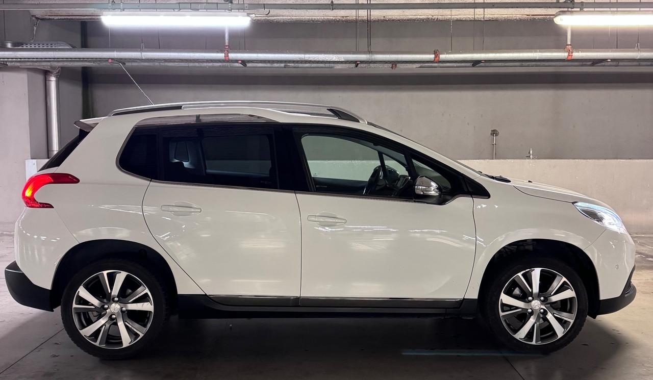 Peugeot 2008 1.6 VTi 120CV Allure