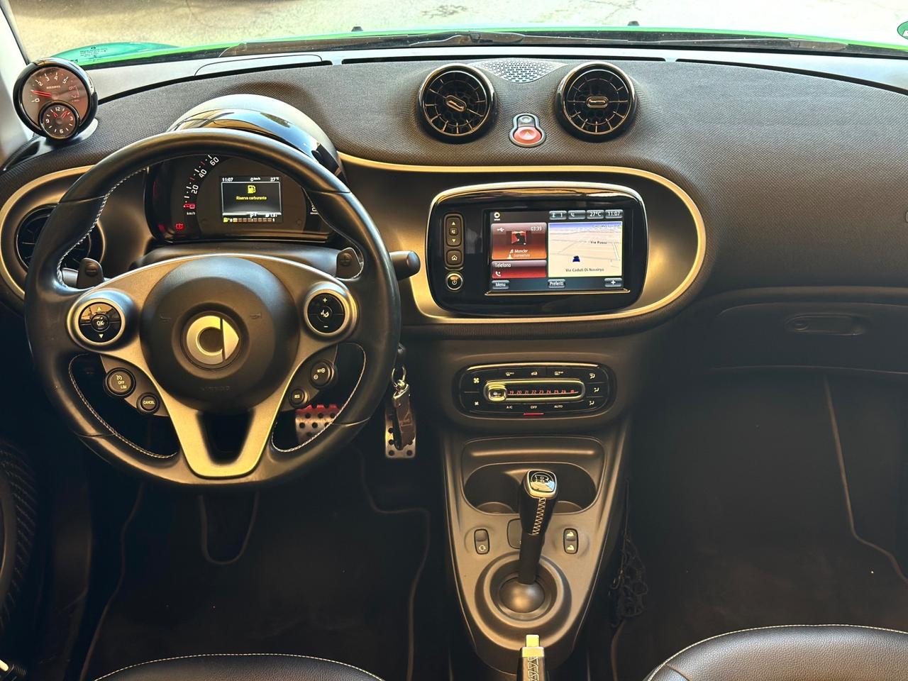 Smart ForTwo BRABUS 0.9 Turbo Twinamic Cabrio