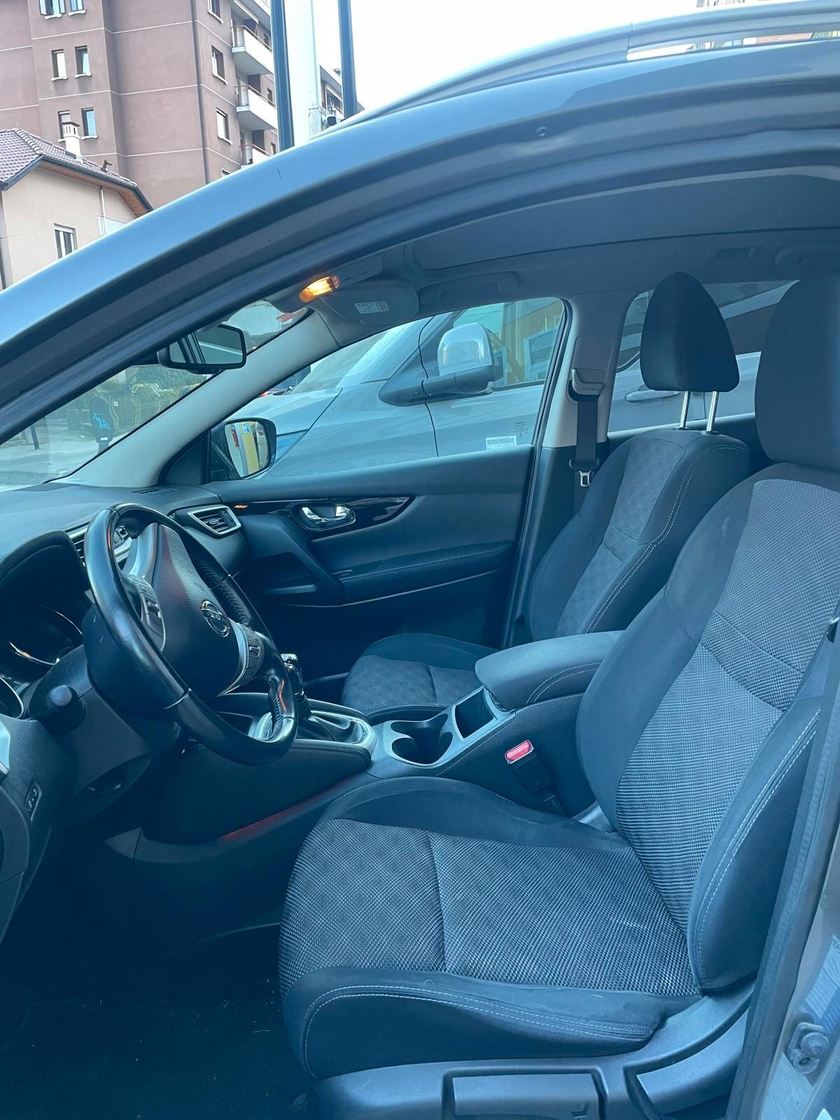 Nissan Qashqai 1.5 dCi DPF Acenta