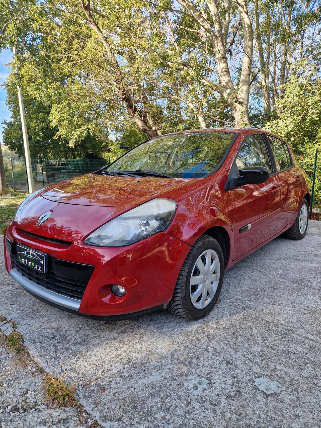 Renault Clio 1.2 Benz 75 cv - 2011