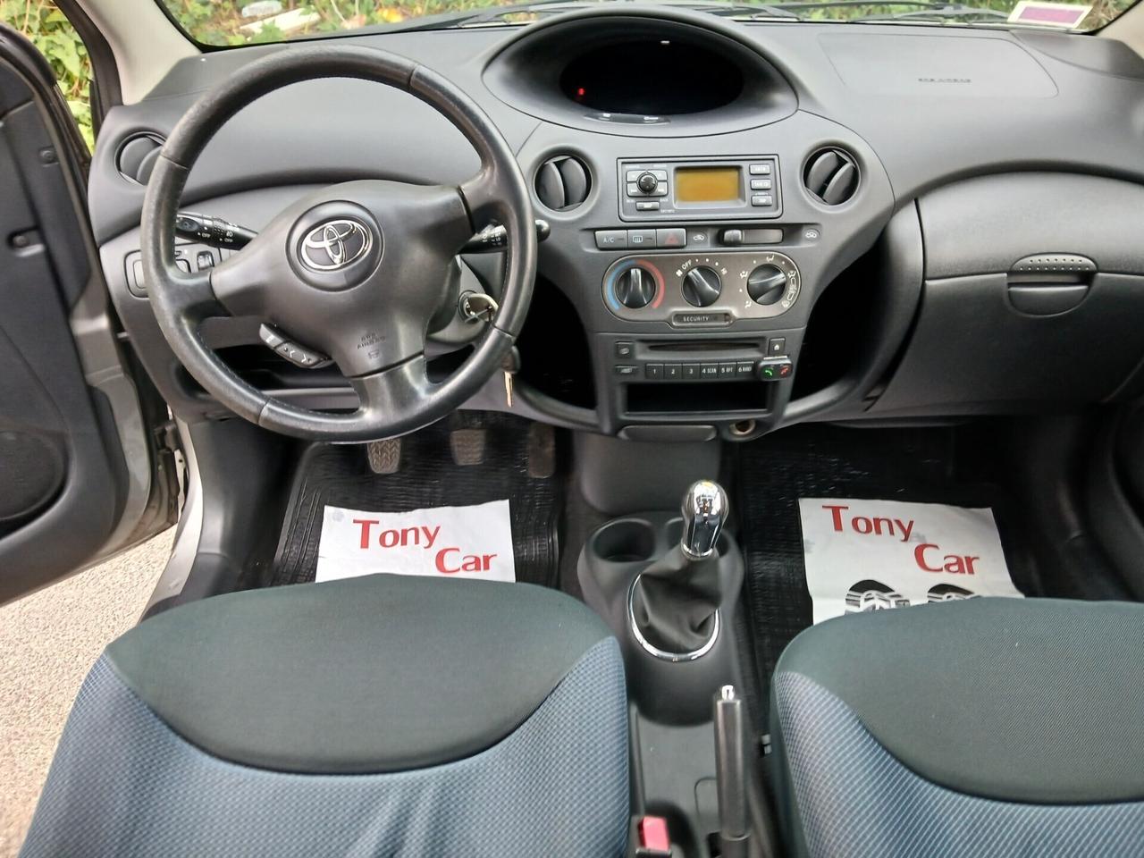 Toyota Yaris 1.4 tdi D-4D 5 porte INTROVABILE