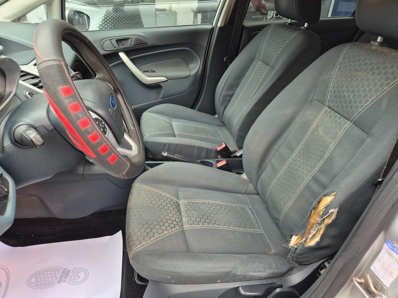 Ford Fiesta 1.6 TDCi 95 CV 5p. Titanium