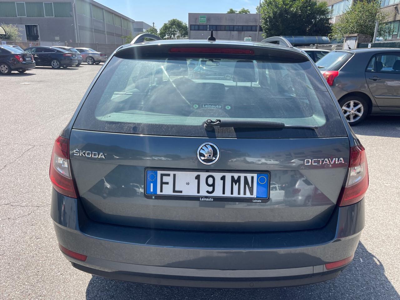 SKODA OCTAVIA-2017-2.0TDI-150CV-DSG-AUTOMATICO