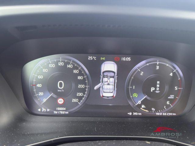 VOLVO XC40 D3 Geartronic Business Plus - PER OPERATORI DEL SE