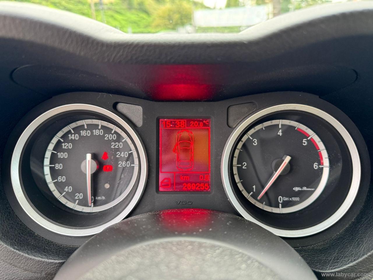 ALFA ROMEO 159 1.9 JTDm 16V SW Exclusive