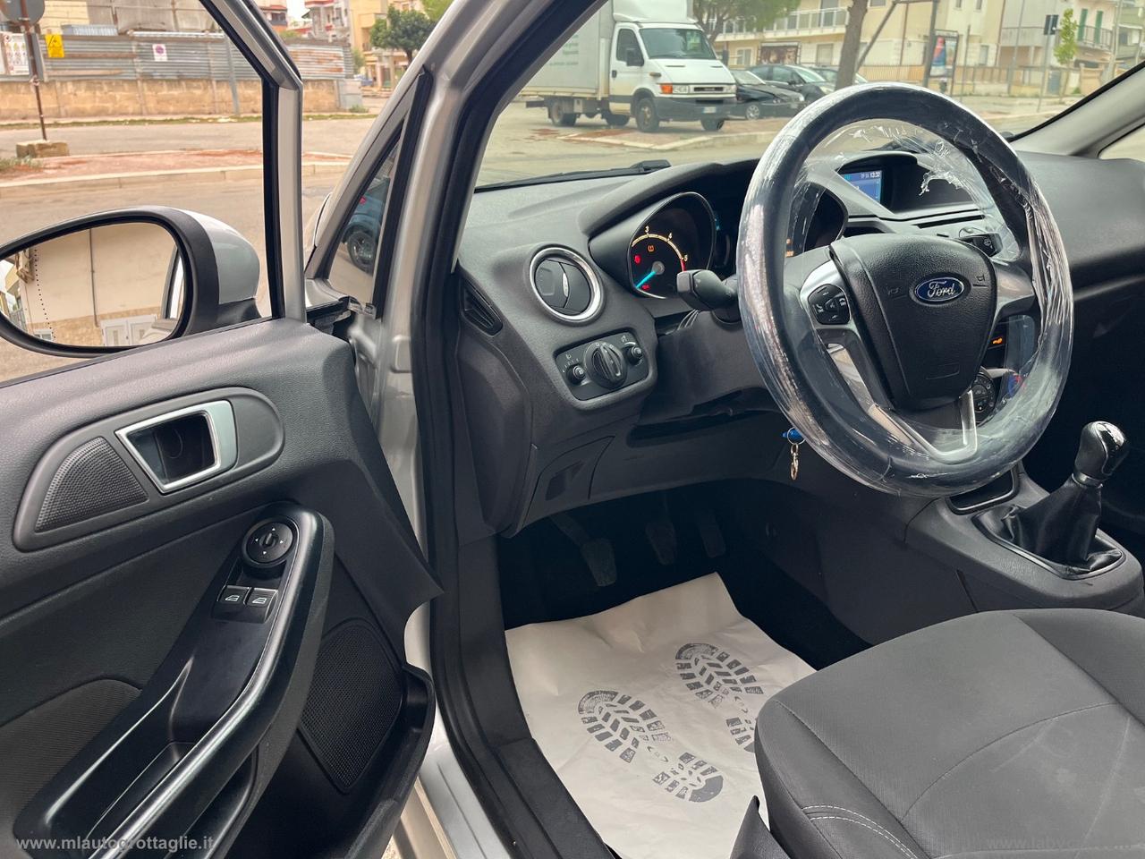 FORD Fiesta 1.5 TDCi 75 CV 5p. Titanium
