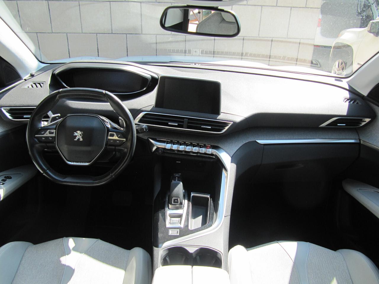 Peugeot 3008 BlueHDi 130 S&S EAT8 Allure - AUTOMATICO