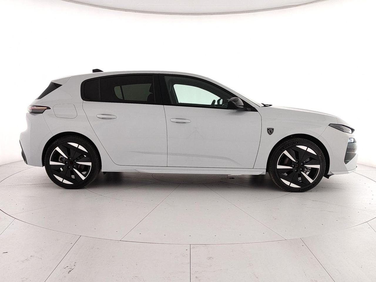 Peugeot 308 Hybrid 145 e-DCS6 GT