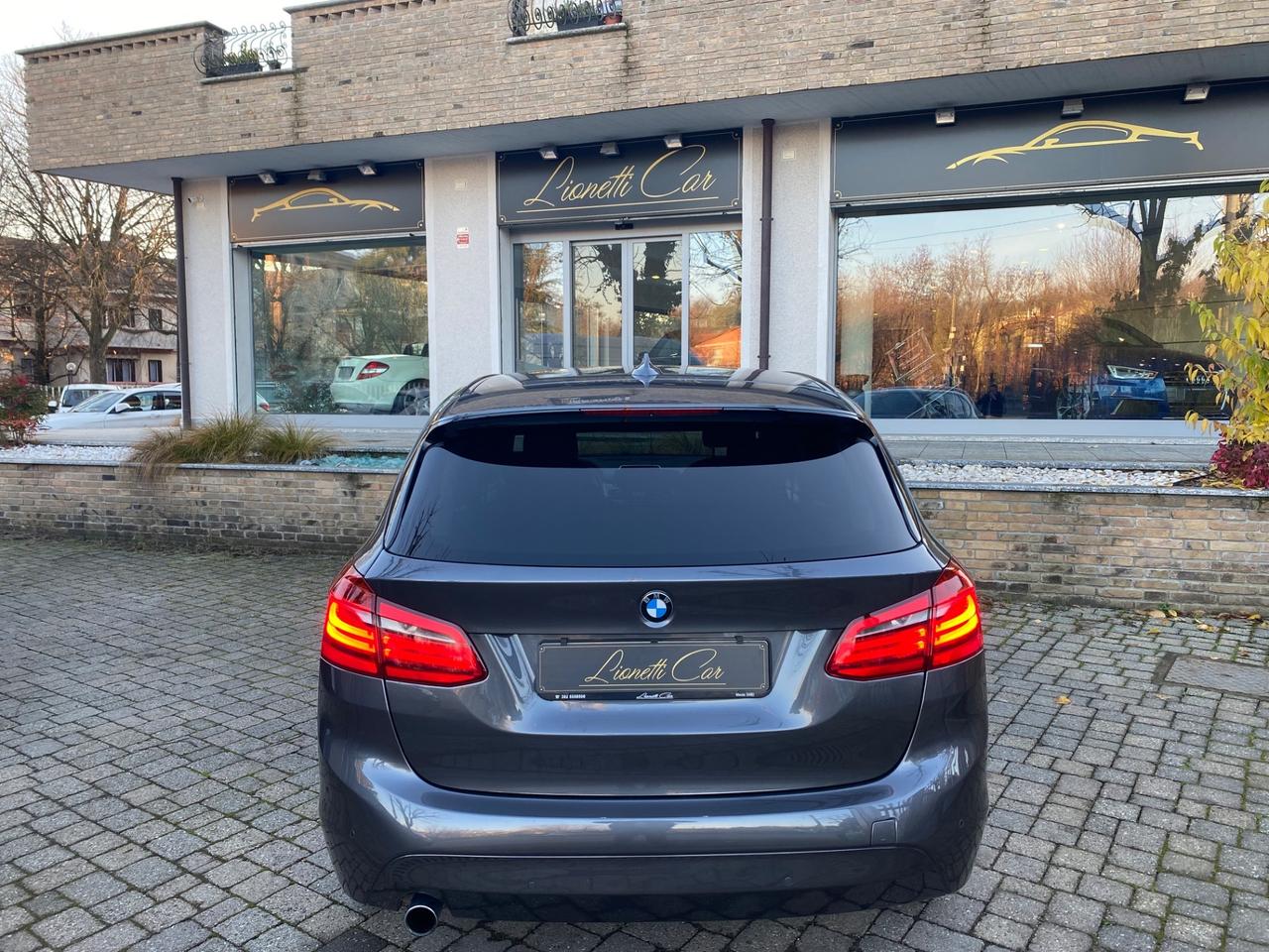 Bmw 2er Active Tourer 218d Advantage