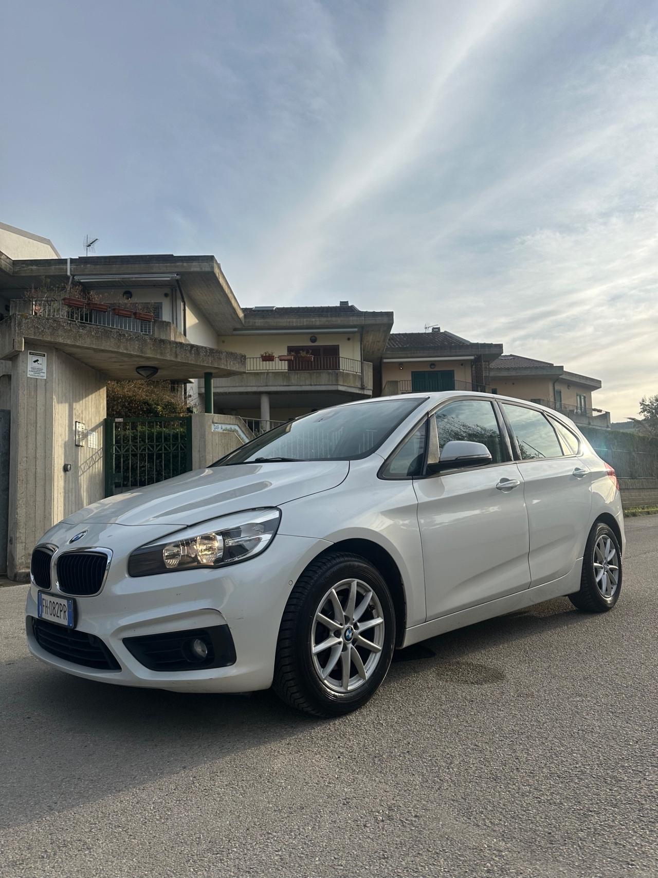 BMW 216d Active Tourer Luxury