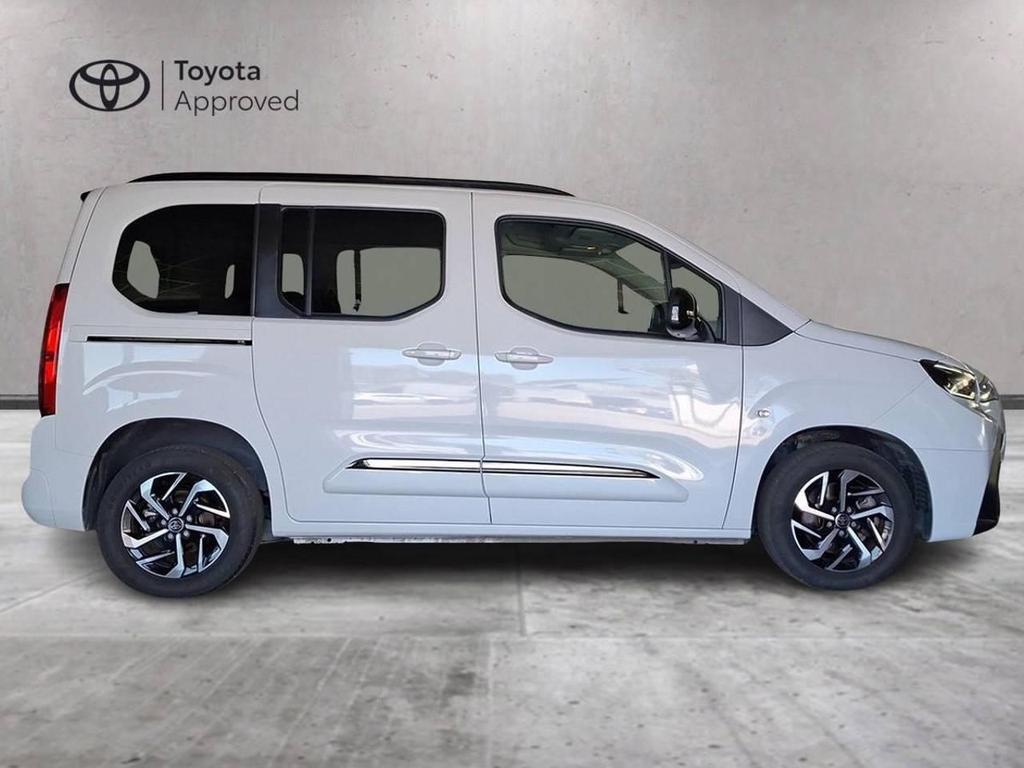 Toyota Proace City Verso Promiscuo Proace City Verso 1.5d 130cv S&S Mt6 L1 D Executive