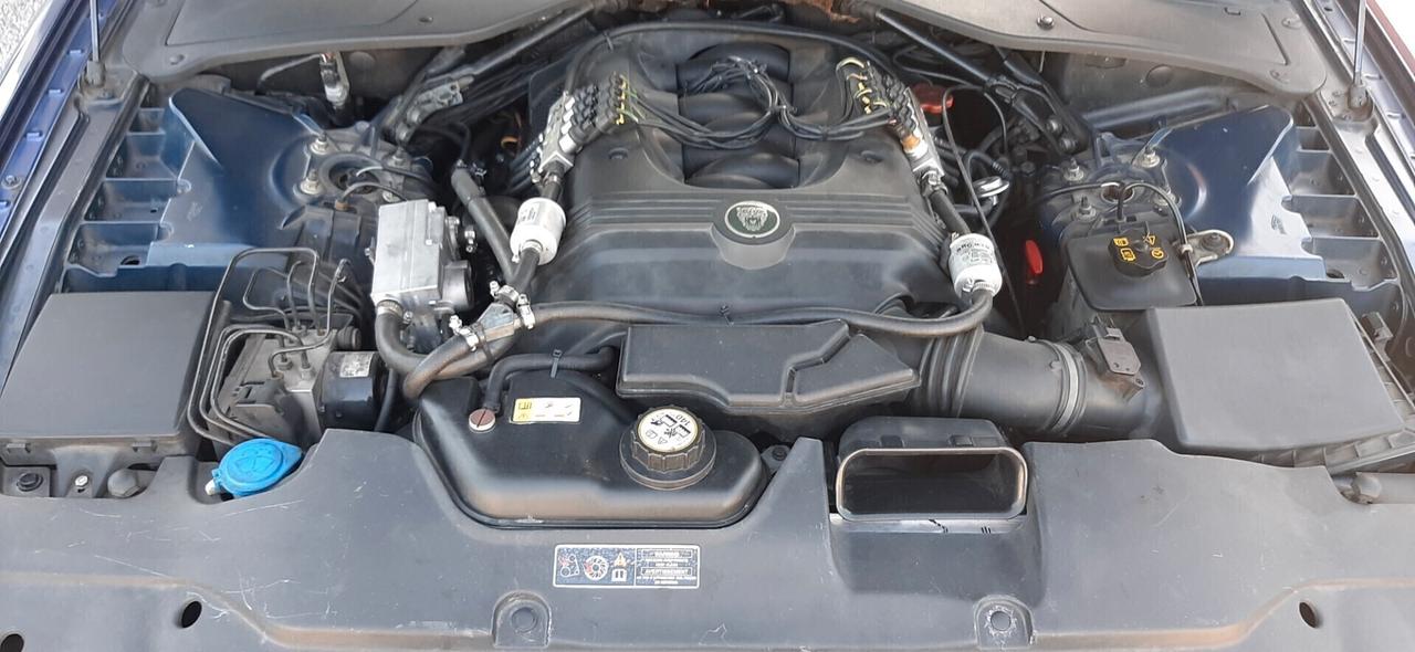 JAGUAR XJ XJ8 3.5 V8