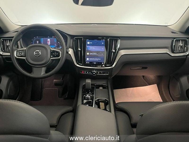 Volvo V60 B4 (d) automatico Plus Dark