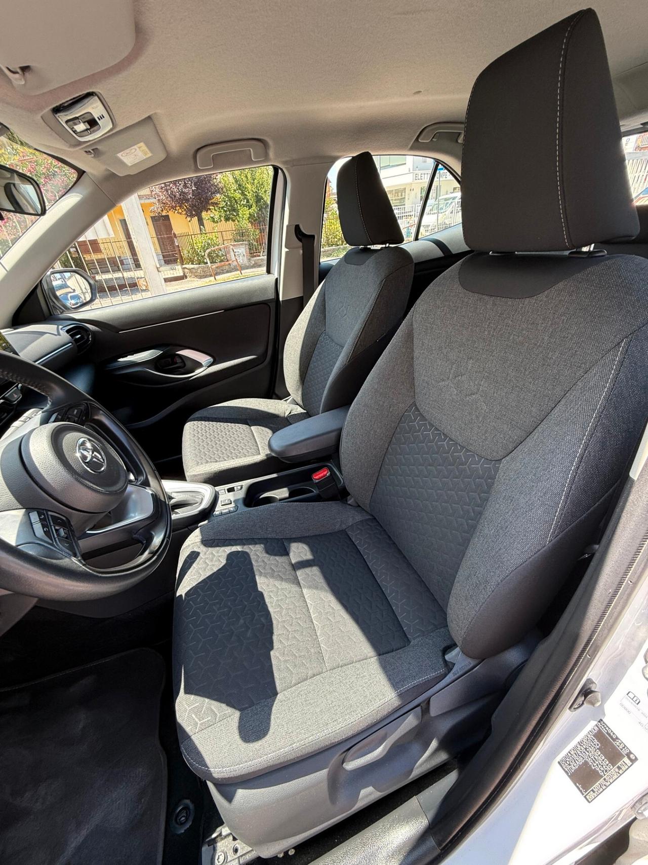 Toyota Yaris Cross Hybrid *CARPLAY