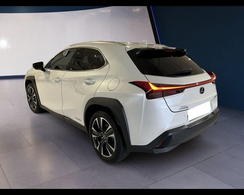 Lexus UX 2019 250h 2.0 Luxury 2wd cvt my20