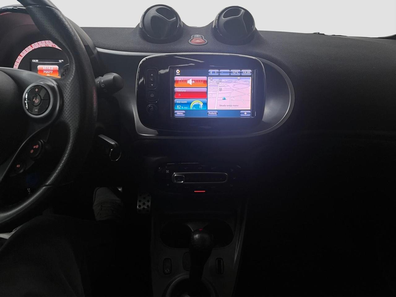 Smart ForTwo 1.0 benzina twinamic 71 cv Passion tetto 2019