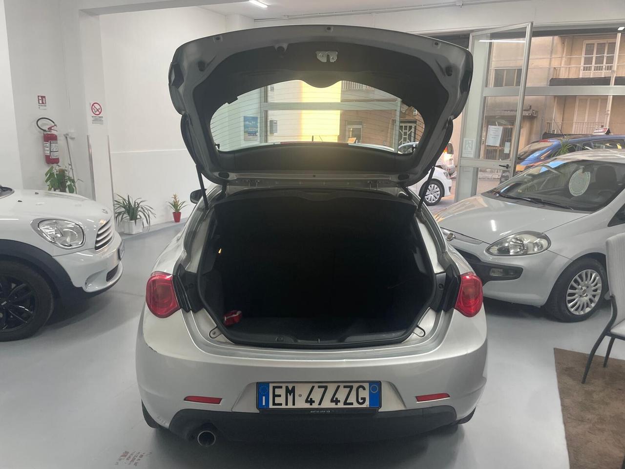 Alfa Romeo Giulietta 1.6 JTDm-2 105 CV Progression